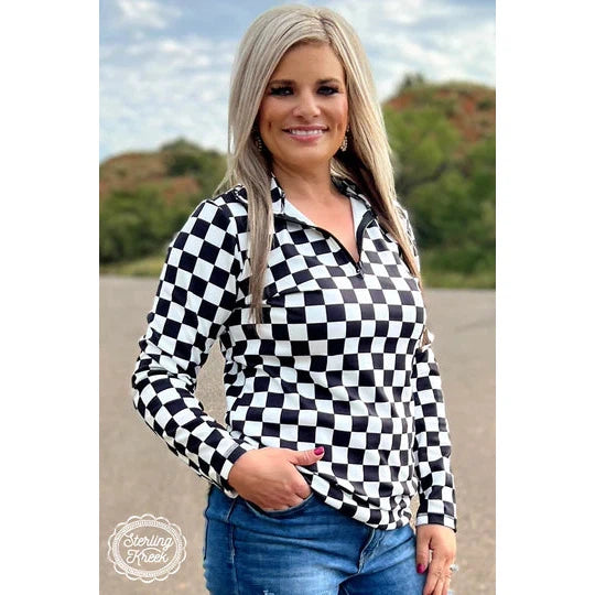 Sterling Kreek Women's Round The Track 1/2 Zip Pullover - Black & White