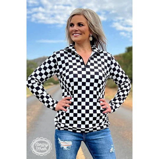 Sterling Kreek Women's Round The Track 1/2 Zip Pullover - Black & White