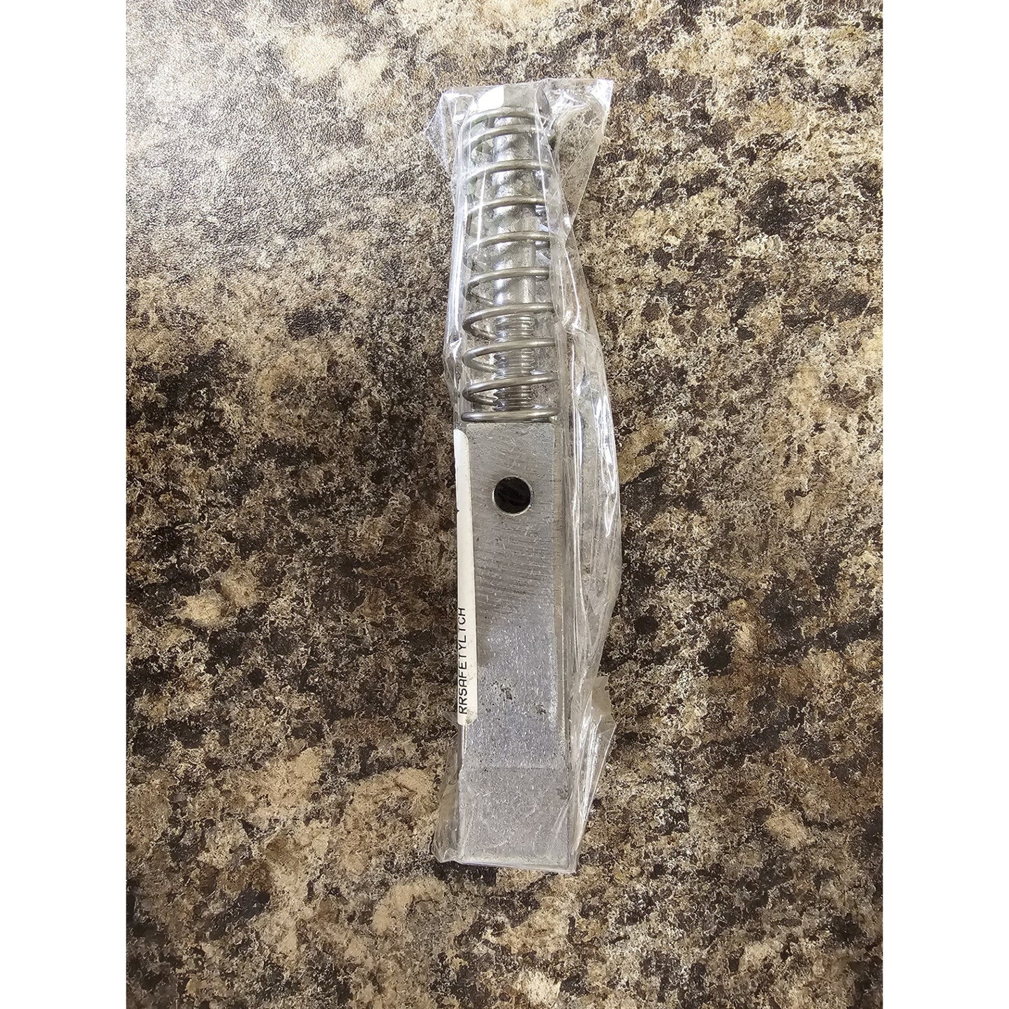 4-Star Rear Safety Latch