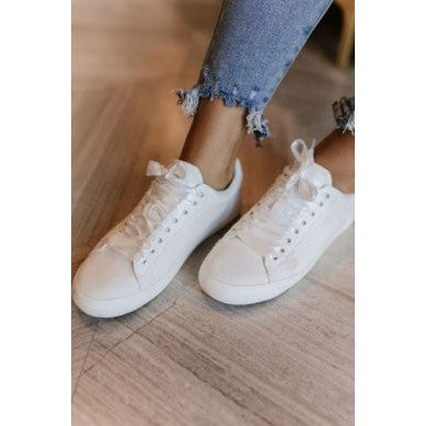 Ampersand Women's Lace Up Sneakers - Madison Ave