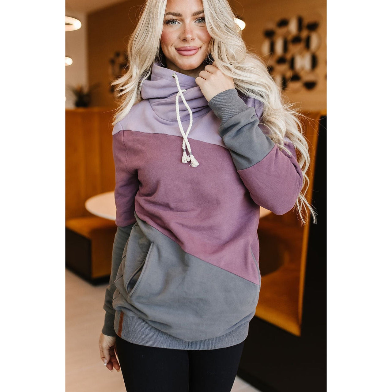 Ampersand Women's Singlehood Sweatshirt - Past Curfew