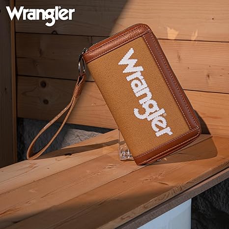 Wrangler Wrangler Logo Wallet/Wristlet- Multiple Colours - Irvine Tack &amp; Western Wear