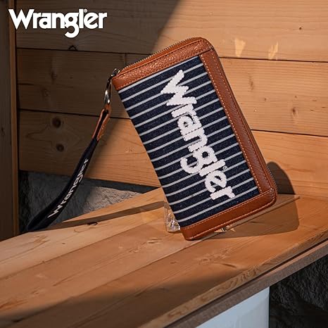 Wrangler Wrangler Logo Wallet/Wristlet- Multiple Colours - Irvine Tack &amp; Western Wear