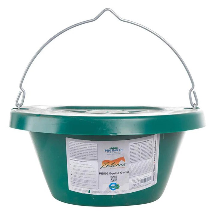 Zesterra 14% Equine Lick Tub w/Garlic  - 30LB