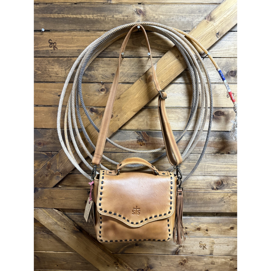 STS Bandera Dakota Crossbody