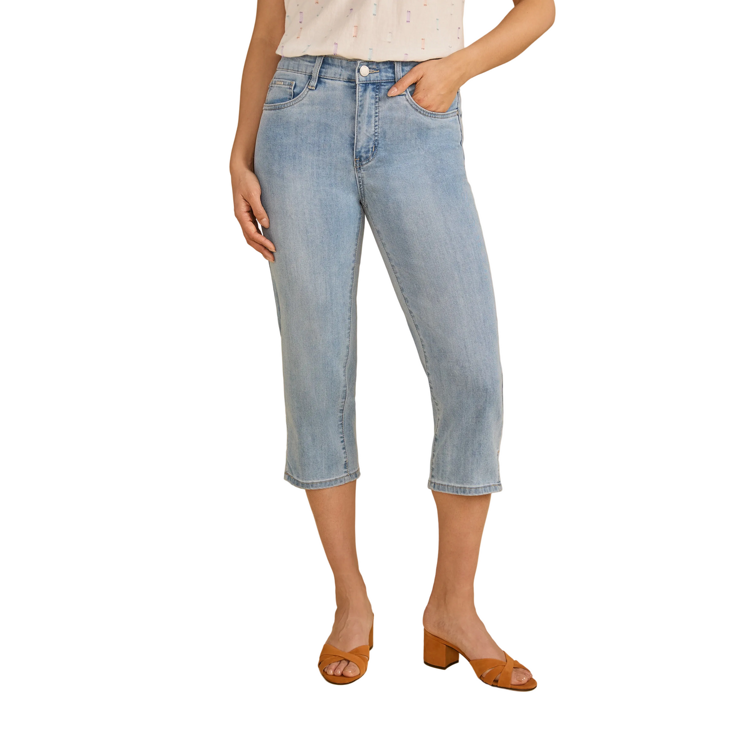 FDJ Women's Suzanne Denim Capri - Light Wash