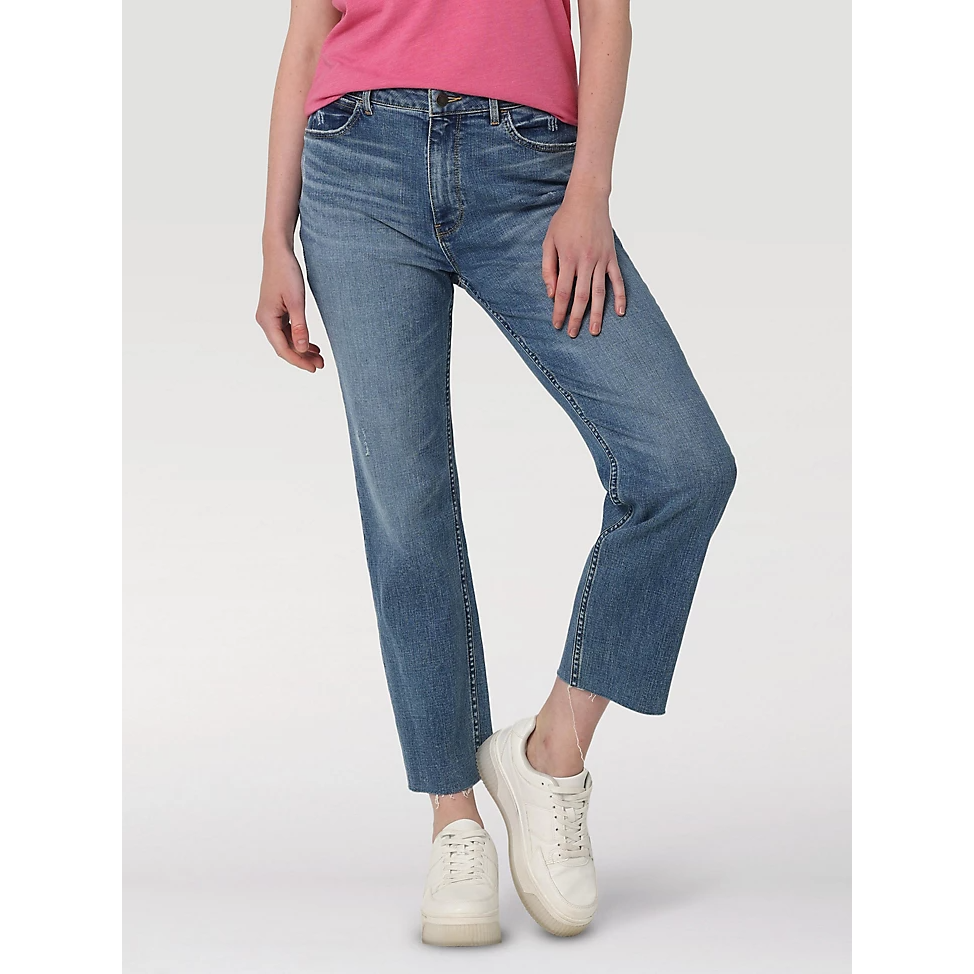 Wrangler Womens High Rise Rodeo Straight Crop Jeans - Medium