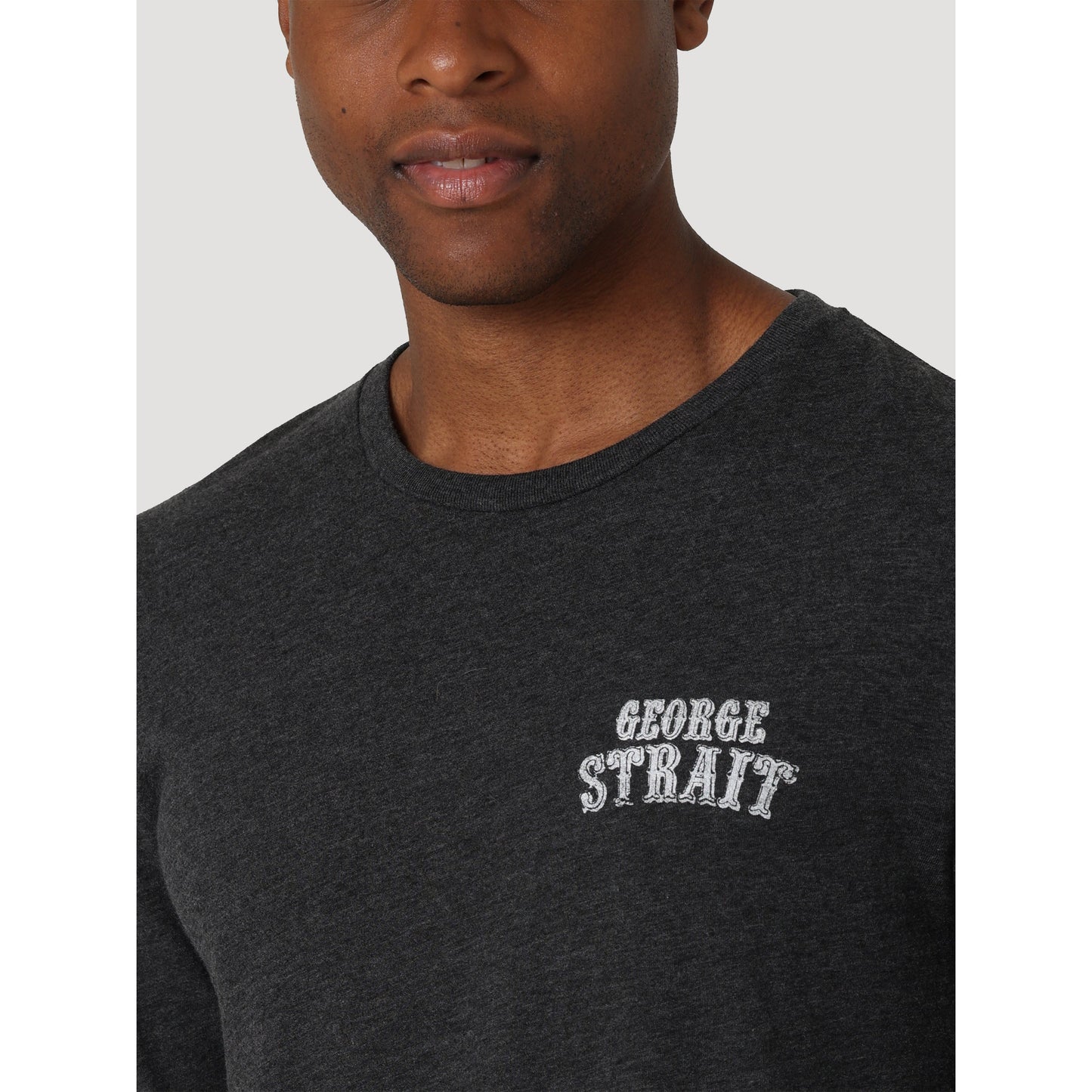 Wrangler Men's Graphic LS Tee George Strait 70s Portrait