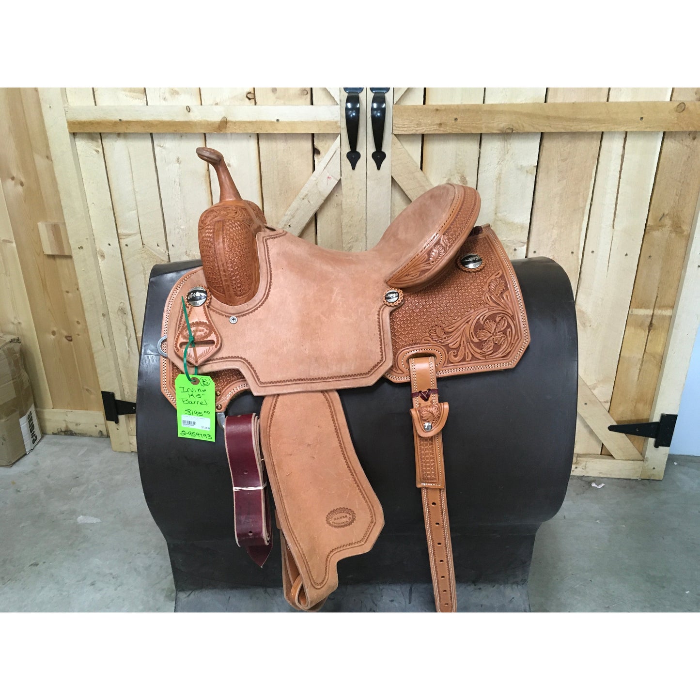 Irvine 14.5" Barrel Saddle