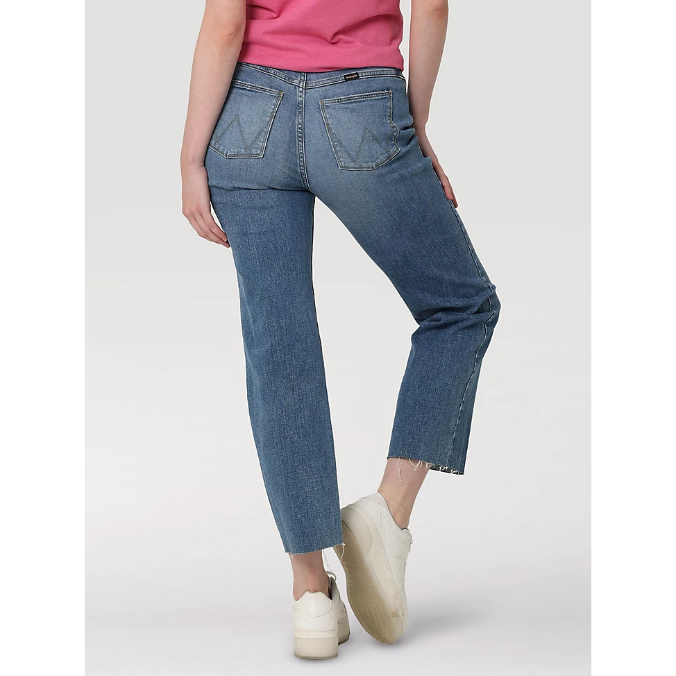 Wrangler Womens High Rise Rodeo Straight Crop Jeans - Medium