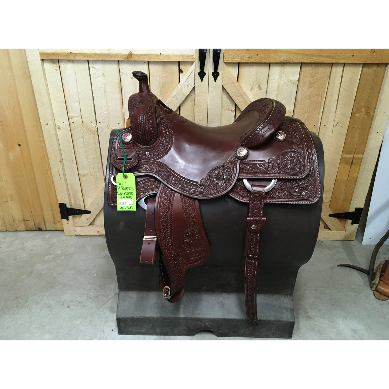 R. Ruelas 16.5" Cowhorse Saddle