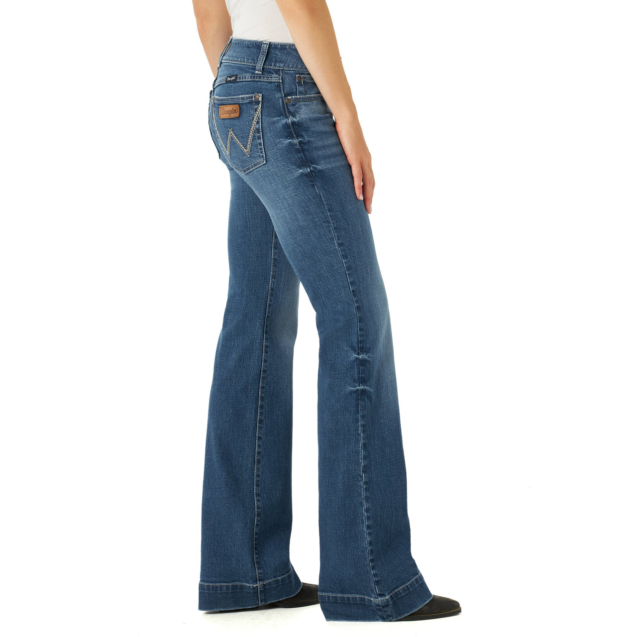 Wrangler Women's Retro Mae Mid Rise Trouser Jeans - Medium Wash