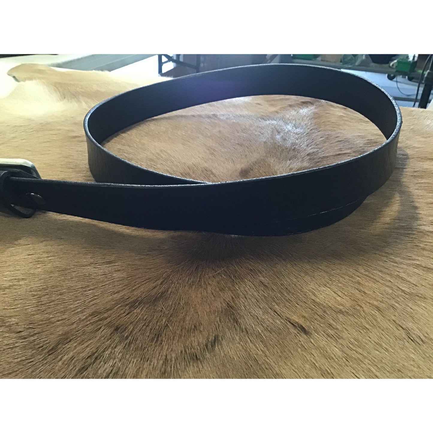 Rugged Earth Men's Pebble Belt - Black