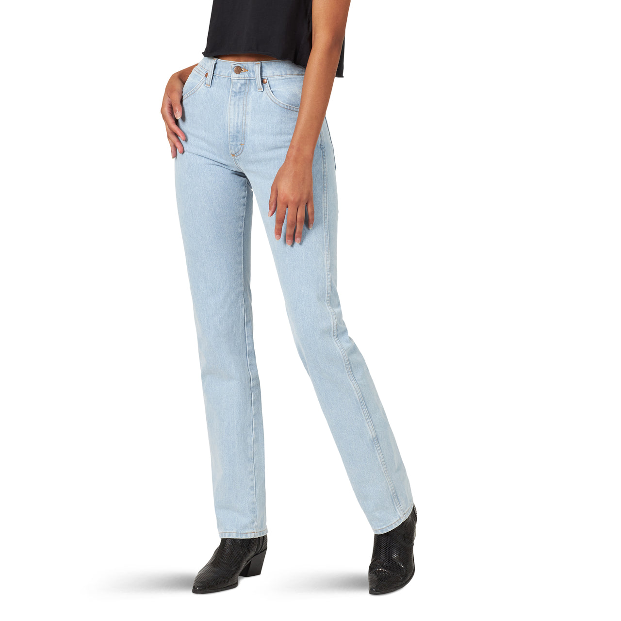 Wrangler Women's Cowboy Cut Slim Fit Jeans - Bleach