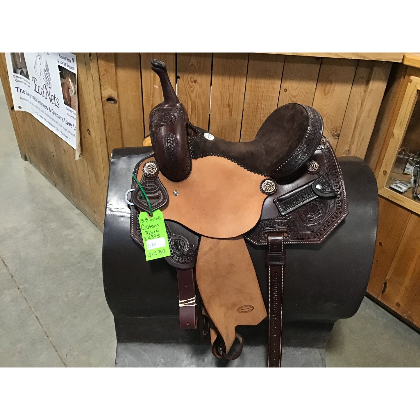Irvine 13.5" Custom Barrel Saddle