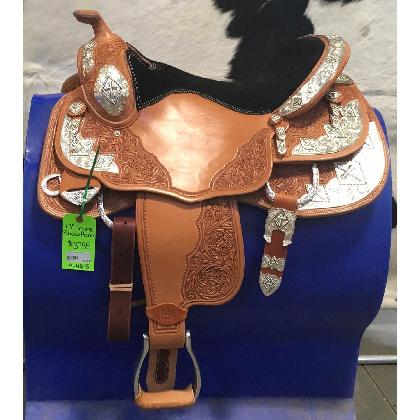 Irvine 17" Reiner Show Reiner