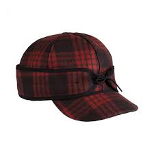 The Millie Kromer Cap Size 6 3/4 Black/Red Tartan